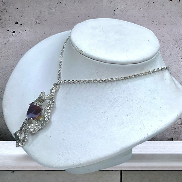 🌺Unique Brutalist Silver & Amethyst Necklace - Picture 7 of 10